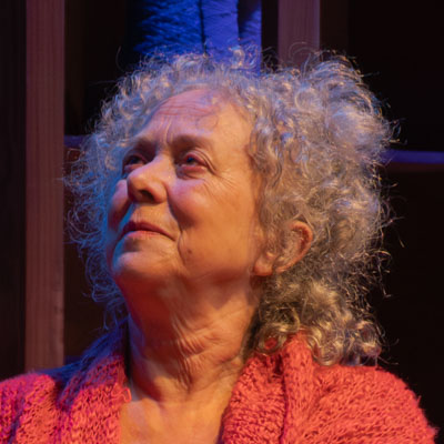 Amparo Mart&iacute;nez